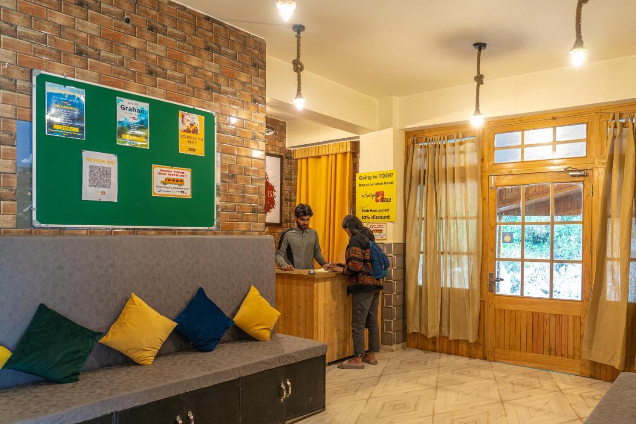 Whoopers Hostel Касоль Экстерьер фото