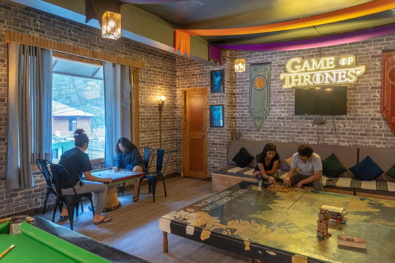 Whoopers Hostel Касоль Экстерьер фото
